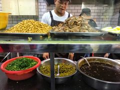 -覃肥叔桂林米粉(粮道街店)