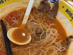 -粉小主·贵州酸汤牛肉粉(南京仙林金鹰店)