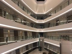 -上海滴水湖皇冠假日酒店