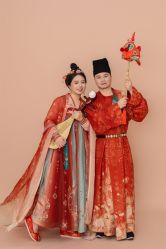 -雪中彩影婚纱摄影·微光艺术中心