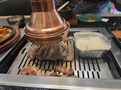 -臻牛烤肉
