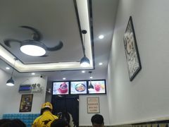-万煲旺·香港老传承煲仔饭·猪杂汤(客村店)
