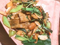 包烧野生牛肝菌-云海肴·汽锅鸡·云南菜(美罗城店)