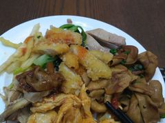 -山明水秀大饭店