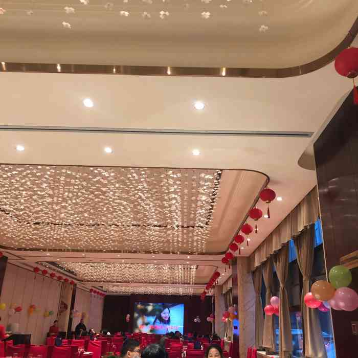 红杏酒家(光华店)-"大概是立秋的时候去吃的了?一直忘了点评,.