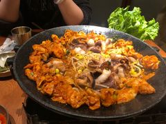 铁板章鱼五花肉-春熙台韩国料理·章鱼肥牛(西丽店)