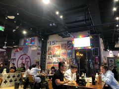 大堂-马路牙子地桌烤肉(工体店)
