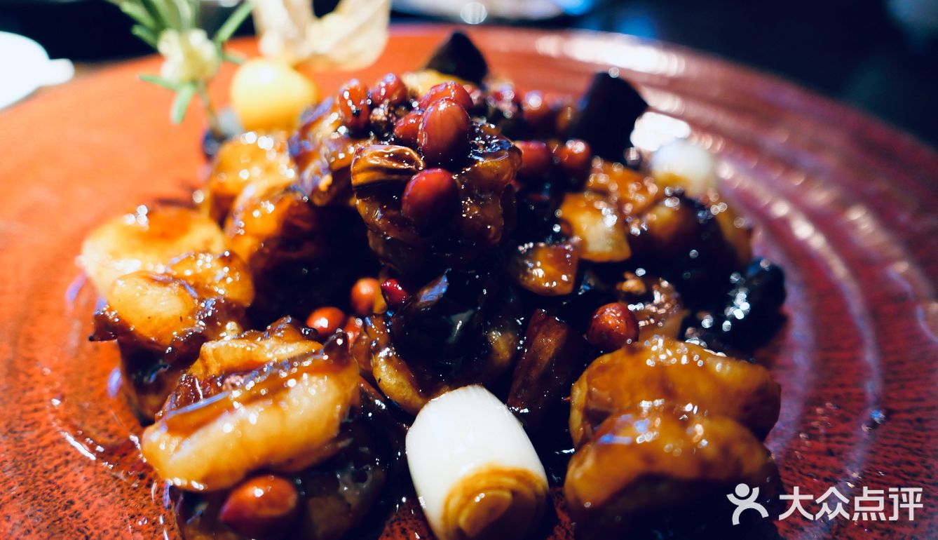 龙年除夕团圆饭选“宋”，忘记套餐坑人的套路，大写的开心和满足