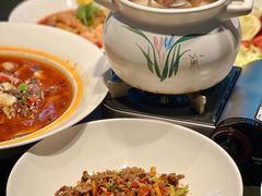 -艳阳天·非遗楚菜(武汉客厅店)