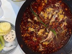-山川小町·极番烧肉(新地假日广场店)