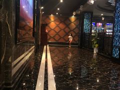 -欢乐迪KTV(南坪上海城店)