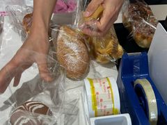 -Caidie Bakery采蝶轩(百越店)