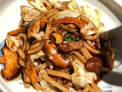 醋溜乌冬面-穹六人间 people 6(岳阳路店)