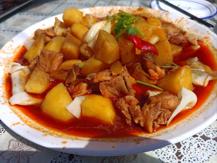 伊隆斋(什刹海店)大盘鸡（大份）图片