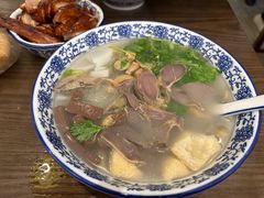 小潘记特色鸭血粉丝汤-小潘记鸭血粉丝汤