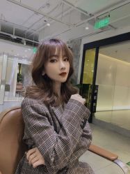 -AYO SALON
