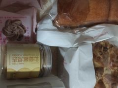 -好利来(上海长宁龙之梦店)