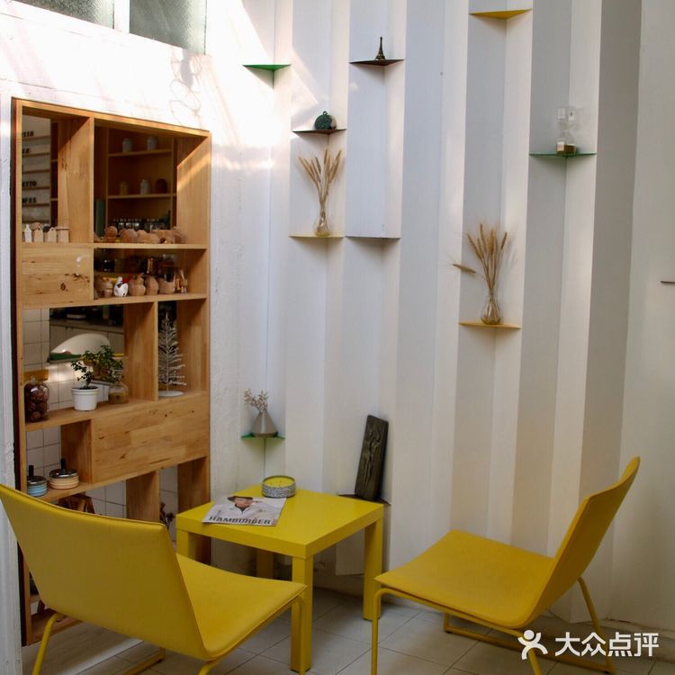 必须要夸奖和推荐的一家餐厅咖啡和住宿集齐一身的地方