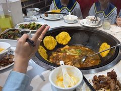 -鲁员外地锅鸡地锅鱼(古墩路店)