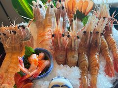-万岛日本料理铁板烧(万泰国际店)