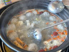 -濠轩阁特色生蚝火锅(水湾路店)
