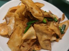 -董厨煨汤馆(车站路店)