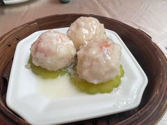 白雪花枝虾球-太子园林酒家