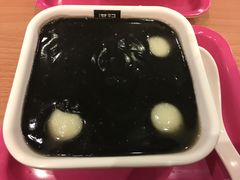 -满记甜品(日月光二店)
