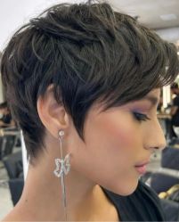 -艾美A·M Hair Salon