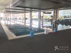 -上海浦东康桥绿地假日酒店