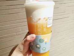 -奈雪的茶(湖滨银泰in77C区PRO店)