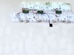 -UNI UNI(环亚凯瑟琳店)