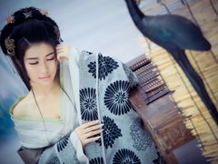 -九月鹰飞汉服摄影工作室