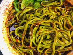 油泼菠菜面-老陈婆手工面庄