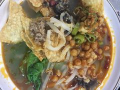 -丽丽三鲜螺蛳粉(田林路店)