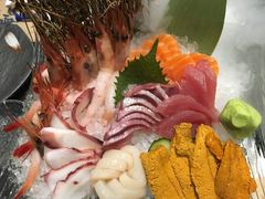 刺身拼盘-響日本燒肉