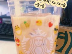 -星巴克(北京石景山万达广场店)