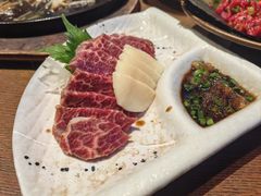 雪花马肉刺身-九州酒场ひこぞう(1号店)