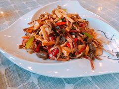 -小厨子私房菜·云南美食店