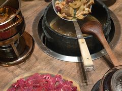 -蘑界·野生菌火锅(深业上城店)