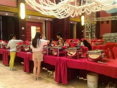 -金孔雀温泉旅游度假村