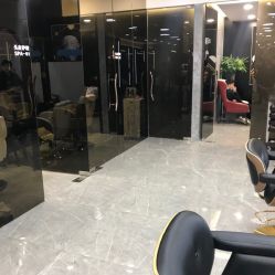 -AYO SALON
