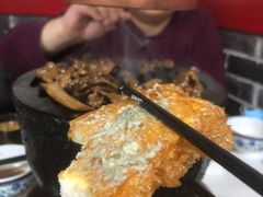 鸡蛋炸馒头片-大槐树烤肉馆