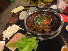 -邓莽子老火锅(中兴路总店)