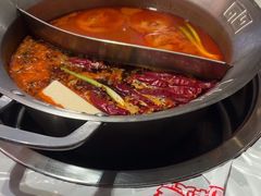 -大芊金重庆串串火锅(南京路店)