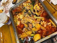 -后街佬·炭火鲜鱼杂(南城店)