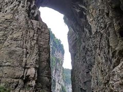 -天坑地缝国家地质公园-停车场