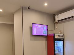 -七橙公寓(昌岗地铁站广州美术学院店)