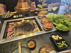 -臻牛烤肉