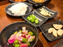 -肉甲韩国木炭烤肉(新壹街1店)